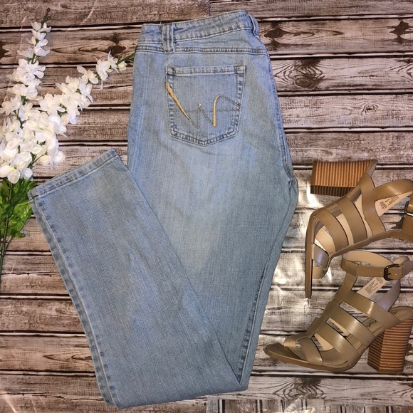 🌴WET SEAL•Sz15/33L•SKINNY•LIGHT WASH•DISTRESSED - Picture 2 of 8